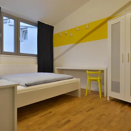 Townside Hostel *